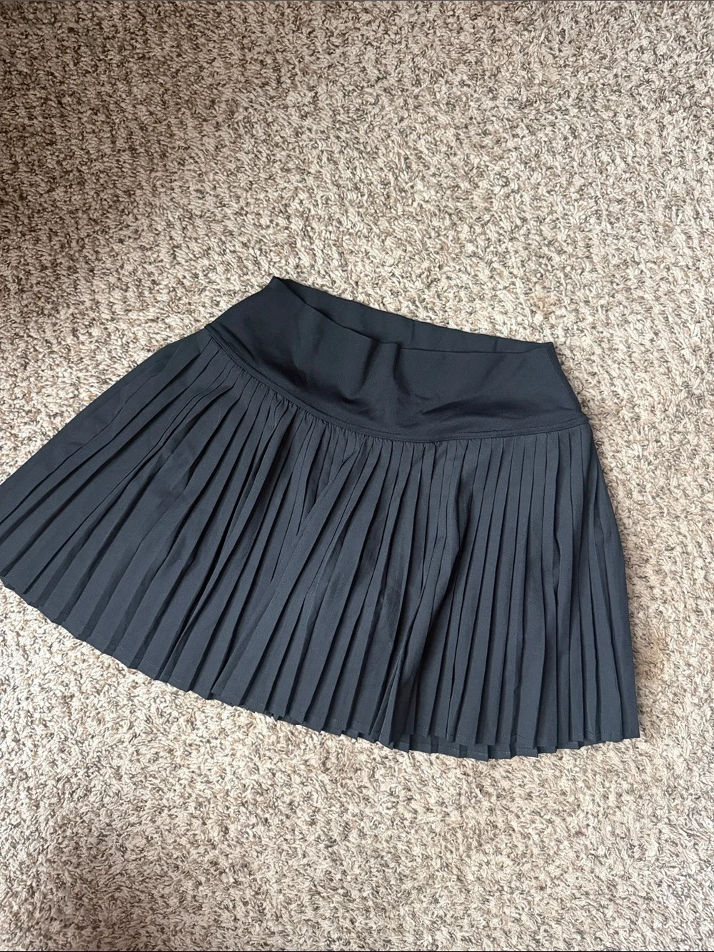ALO Yoga Black Pleated Circle Skirt